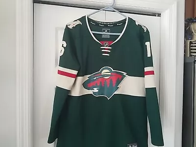 Minnesota Wild NHL Jason Zucker #16 Hockey Jersey Shirt Men's Medium Green EUC • $19.99