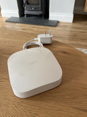 £44 • Buy Amazon Eero Pro 6 Tri-band Mesh Wi-Fi 6 System