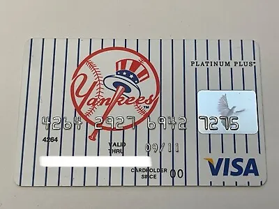 New York Yankees Visa Credit Card▪️Bank Of America▪️Baseball▪️Expired In 2011 • $24.99