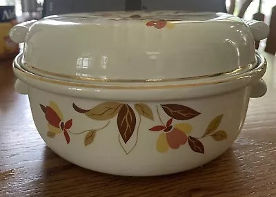 HALL China AUTUMN LEAF Mary Dunbar Jewel Tea Covered Casserole Round W/Lid 2 Qt. • $19.99