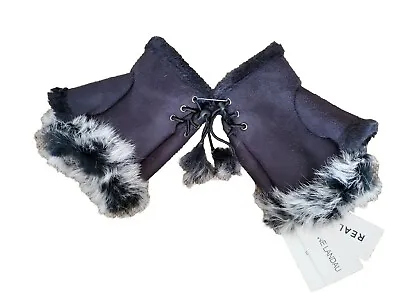 Adrienne Landau Rabbit Fur Fingerless Texting Gloves – One Size – New With Tags • $27