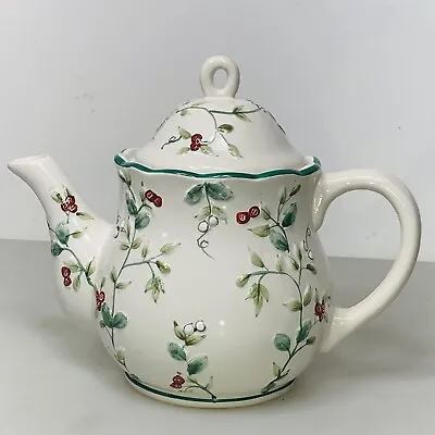 Vintage PFALTZGRAFF New English Winterberry Sculpted Ceramic Teapot Mint • $34.95
