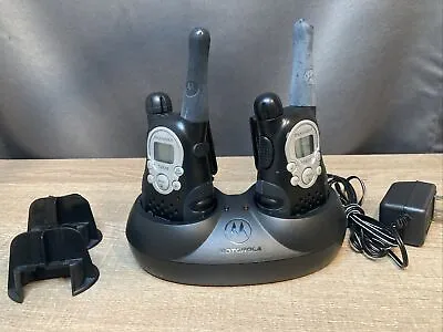 Motorola Talkabout Walkie Talkies 2-Radios T5920 Batteries Charger Adapter Stand • $20