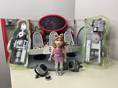 Palisades Muppets PIGS IN SPACE Playset W/ MISS PIGGY Loose • $65.42