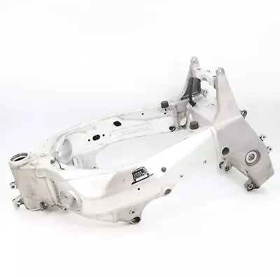 01 02 03 2001 2002 2003 Suzuki Gsxr 600 Main Frame Chassis 100% Ready To Use B69 • $664.99