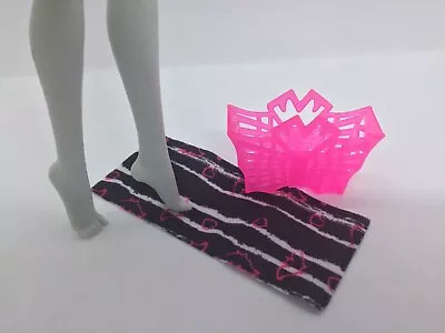 Monster High Draculaura Beach Beasties Pink Tote Bag & Towel Accessory • $14.99