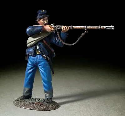 $45 • Buy Britains Civil War Union 31351 Union Federal Irish Brigade Standing Firing Rifle