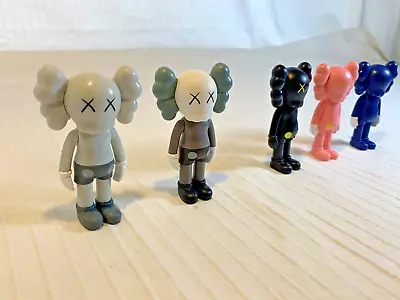 Small Kaws Figure Model Art Action Figure Complete Set • £37.99