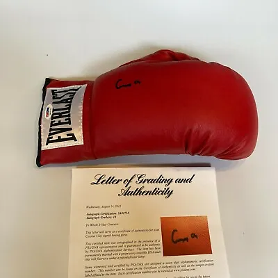 Cassius Clay Muhammad Ali Signed Boxing Glove PSA DNA Graded GEM MINT 10 • $3145.50