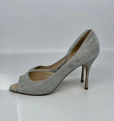 Manolo Blahnik Silver Metallic Pumps Heels Wedding Shoes Sz 40 US 8.5 Party • $179