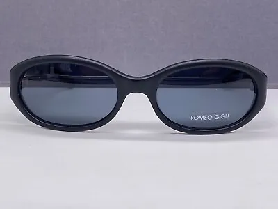 Romeo Gigli Sunglasses Men Woman Black Oval Plastic Rg 163 • $72.84