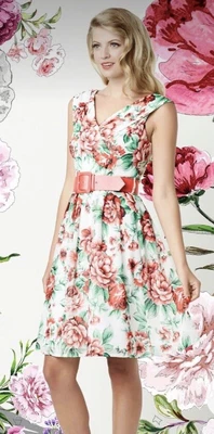 $25 • Buy Review Melody Rose Dress Size 8 With Belt