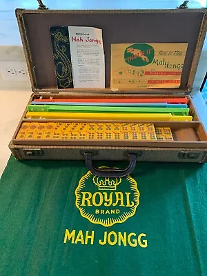 RARE Vintage ROYAL Brand MAH JONG JONGG Game 152 Tiles 5 Racks Case Felt • $250