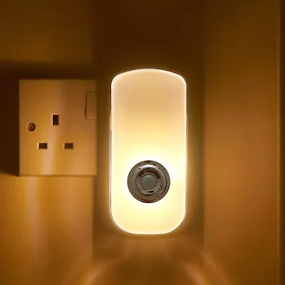 Auraglow Plug In PIR Motion Sensor LED Night Light Hallway & Emergency Torch • £19.99