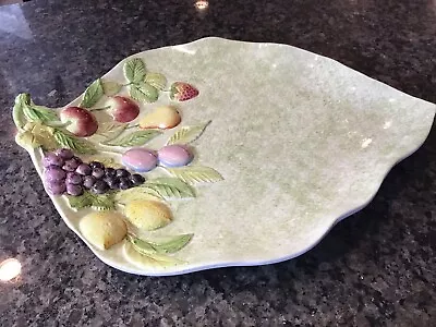 Vintag San Marco Nove Italy Majolica Pottery Raised Fruit Leaf Platter ITALY 18  • $59.90