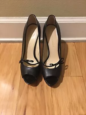 Enzo Angiolini Easavoye Leather Pumps Sz 8 • $35