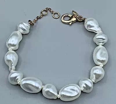 J Crew Gold Tone White Pearl Bead Bracelet B465 • $8