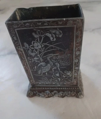 £4.50 • Buy Vintage Metal Matchbox Case