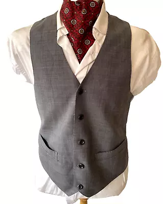 RETRO Men GREY FINE CHECK TWO POCKET WAISTCOAT 42  • £4.99