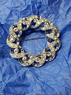 Vintage White Rhinestone Wreath Brooch Pin Silver Tone • $9.49