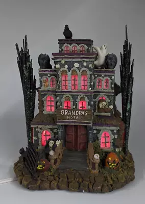 Hawthorne Village The Munsters Grandpa's Touch Of Transylvania Hotel Halloween • $50