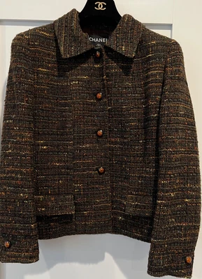 $2200 • Buy Chanel Vintage 98a Tweed Cc Logo Jacket Fr40 Us8