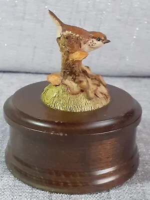 Country Artists Little Sparrow Bird Figure On Branch Lidded Tub Box • £7