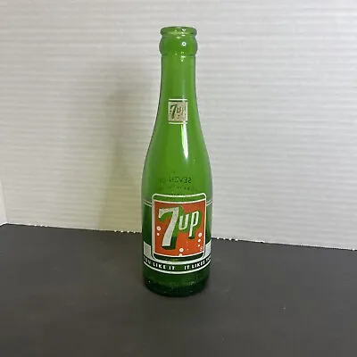 Vintage 7-Up Green Glass Beverages Soda Pop Bottle 7 Fl. Oz. • $7