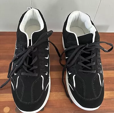 Mission Ridge Size Mens 9 Black White Tennis Shoes  • $25