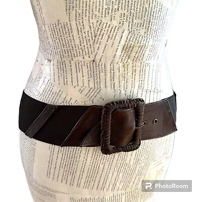 Motif 56 Leather Belt Size Small • $30