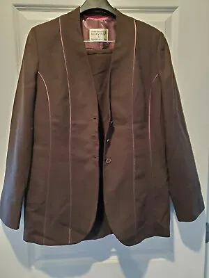 Womens Size 10 Lined Brown 2-piece Business Suit Jacket Matching Skirt Size 8 • $75