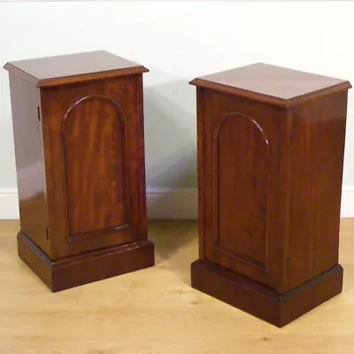 A Good Quality Pair Of 19th Century Mahogany Bedside Cabinets • £995