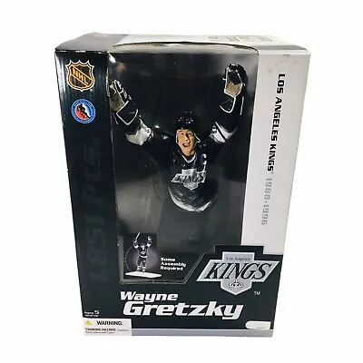 12  Wayne Gretzky Action Figure LA Kings NHL Hockey Legends McFarlane NIB Sealed • $69.99