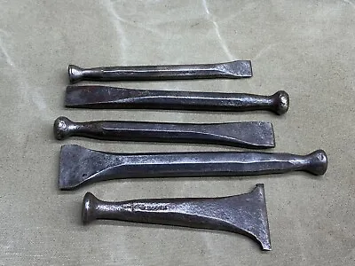 Vintage Collection Of 5 Mason's Chisels • £110