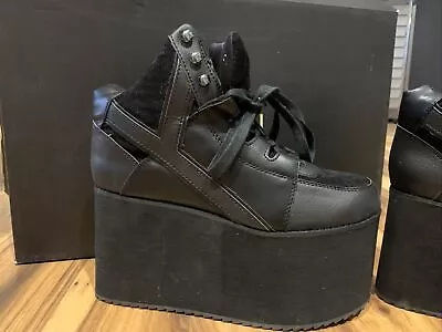 NIB YRU Black Platform Shoes - Size 9 • £99.77