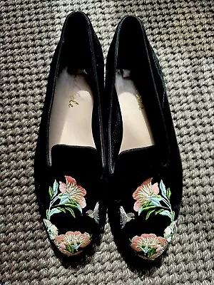 Used French Sole Hefner Black Silk Velvet Slippers Shoes Floral Size 42 • £20