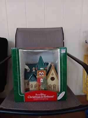 $38.99 • Buy Vintage Christmas In Vermont Lighted Church 