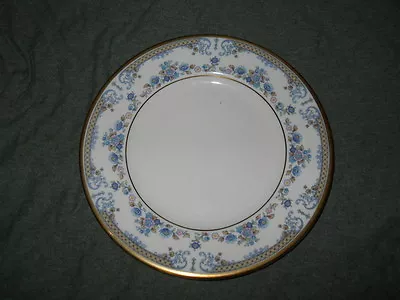 Minton Avonlea  Bread Plate • $6.53