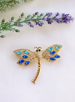 W) Vintage Dragonfly Insect Bug Blue Clear Green Eyes Gold Rhinestone Brooch Pin • $6.99