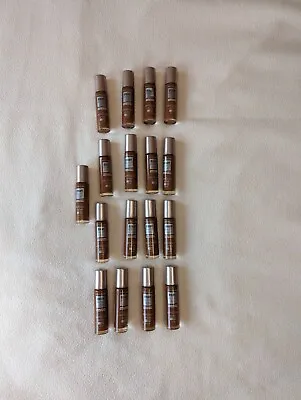 17 Maybelline Newyork Dream Radiant Liquid Hydrating Foundation 130 Cocoa Lot • $48.88