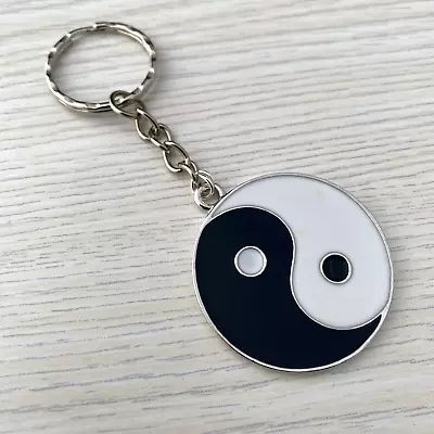 1 X Large Chinese YIN & YANG Symbol Double Sided ENAMEL KEYRING HANDBAG CHARM • £4.50