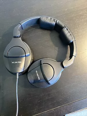 Sennheiser HD 280 Pro Headphones - Over Ear Black - Tested Working • $44