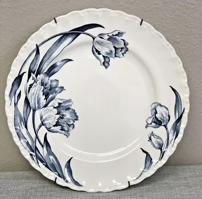 Vintage W. H. GRINDLEY The Tulip Blue 9  Scalloped Collectible Dinner Plate • $9.99