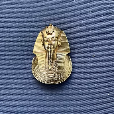 Metropolitan Museum Of Art King Tut Gold Tone Pendant W Stand MMA 1976 • $45