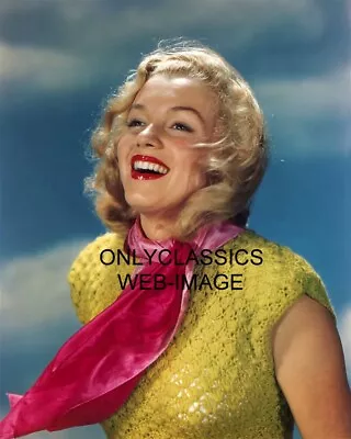 Sexy Marilyn Monroe Scarf Photo Youthful Innocence Vivid Color Portrait Pinup • $14.41