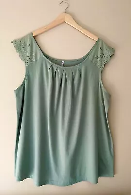 Green Broderie Vest Top Size 16 18/20 22/24 26 Sleeveless T-shirt Lace Trim 590 • $16.17