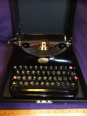 Remington Rand 1940s Black Streamliner Cased Portable Manual Typewriter • £225