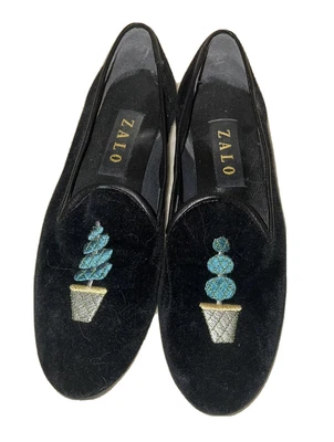 $39 • Buy Zalo Black Velvet Embroidered Topiary Flats Sz 7 N