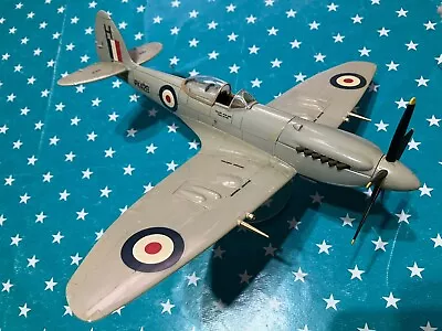 BUILT AIRFIX 1/32 Supermarine Spitfire F Mk.22 Plastic Kit & Stand Vintage LARGE • £5