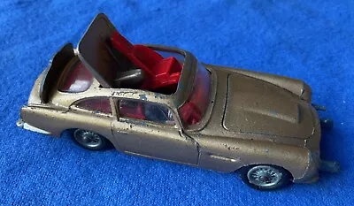 1960s Corgi Toys JAMES BOND 007 Aston Martin DB5  1:43rd Die-cast Model. • $29.99